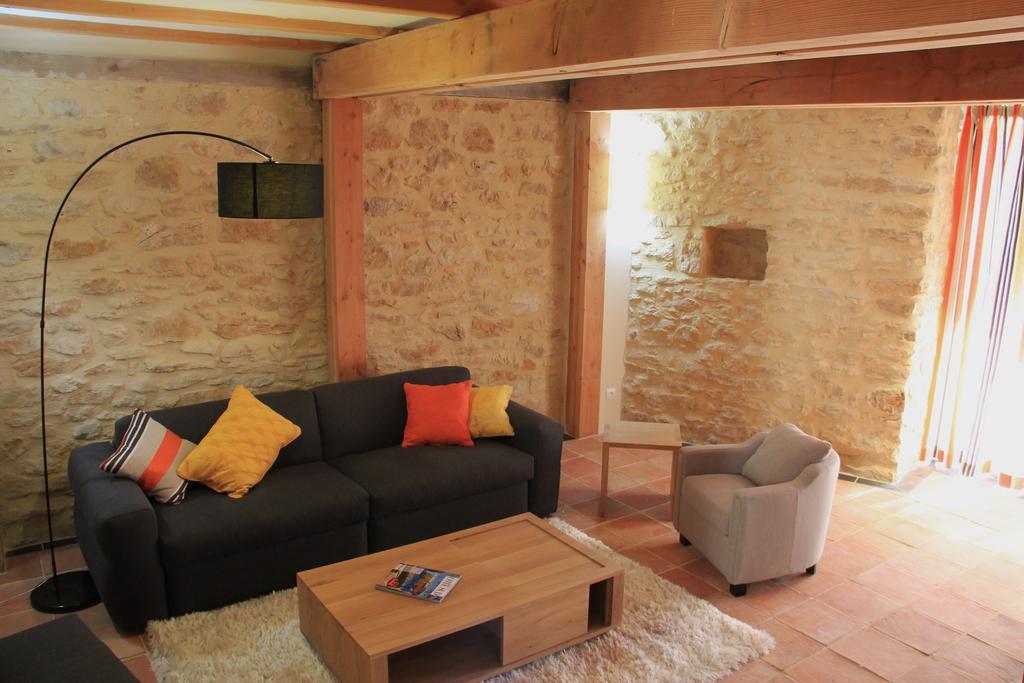 Hollyoaks Estate Hotel Saint-Pons-la-Calm Quarto foto